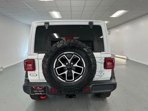 New 2026 Jeep Wrangler Unlimited Rubicon image 6