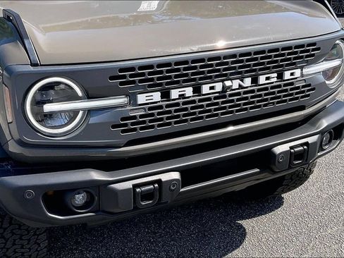 Certified 2025 Ford Bronco Badlands AWD/4WD image 27