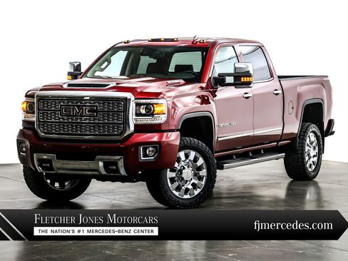 Used 2019 GMC Sierra 2500 Denali w/ Duramax Plus Package image 1