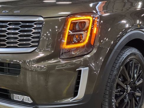 Used 2020 Kia Telluride SX w/ SX Prestige Package AWD/4WD image 14