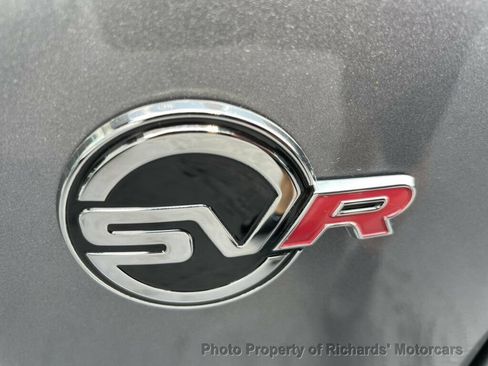 Used 2024 Jaguar F-PACE SVR AWD/4WD image 7