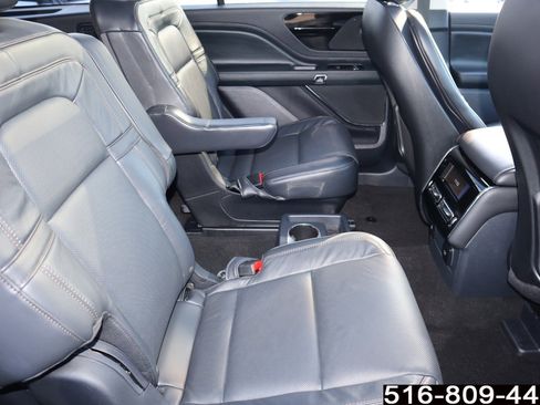 Used 2025 Lincoln Aviator Reserve w/ Illumination Package image 28