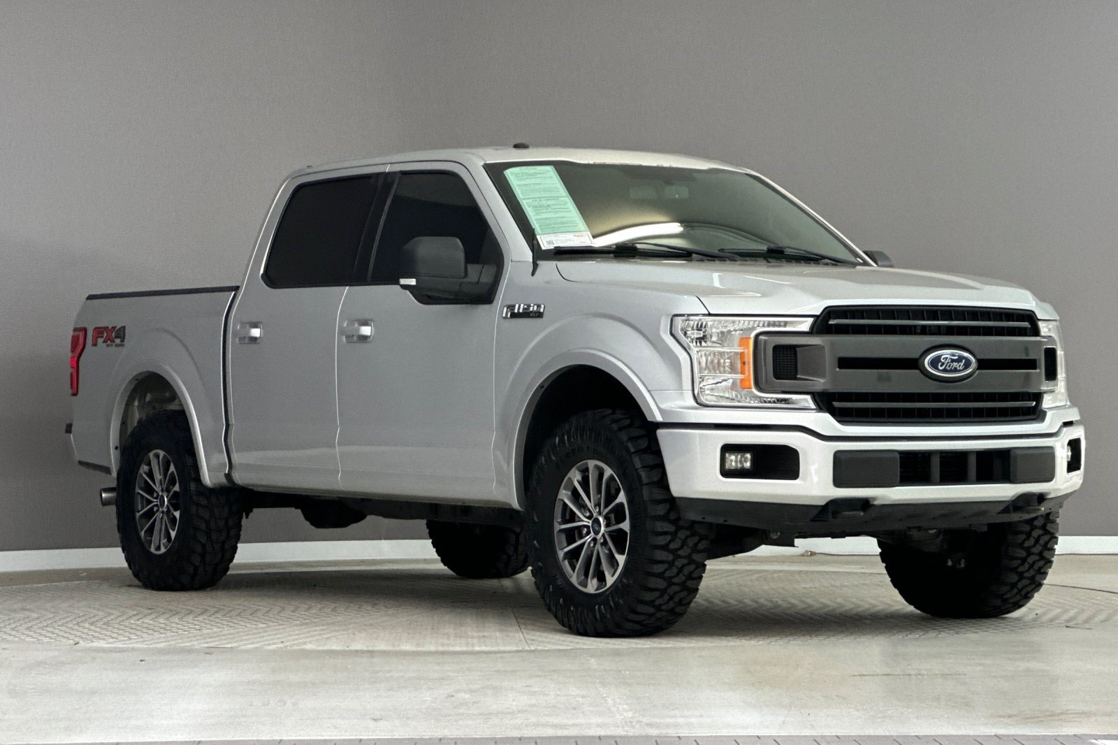 Used 2018 Ford F150 XLT w/ Equipment Group 302A Luxury AWD/4WD image 7