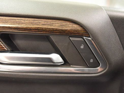 Used 2024 GMC Sierra 1500 Elevation image 16