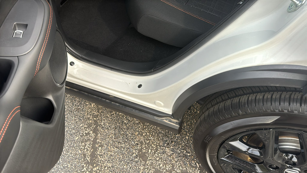 Certified 2025 Honda HR-V Sport image 33