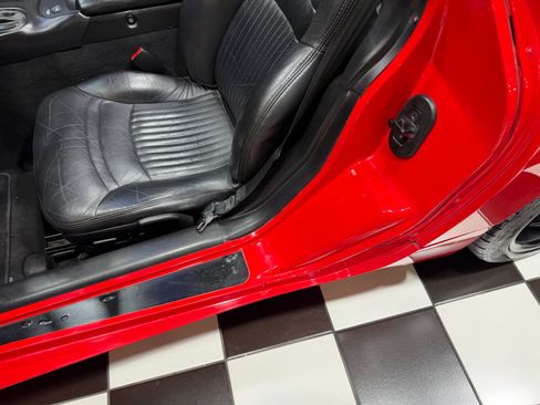 Used 1999 Chevrolet Corvette Convertible w/ Memory Pkg RWD image 55