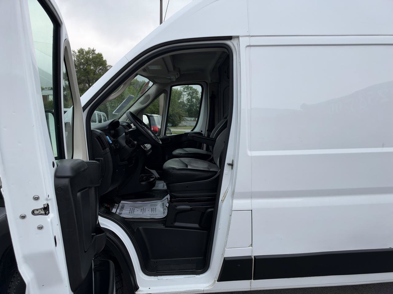 Used 2021 RAM ProMaster 3500 w/ Convenience Group FWD image 13