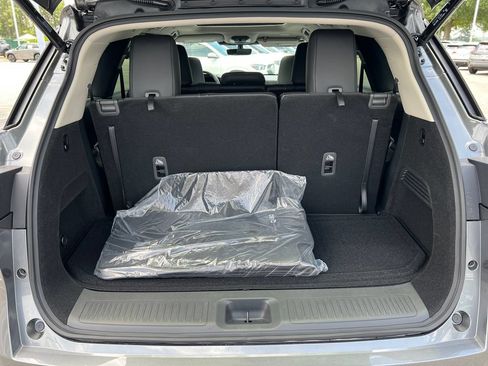 New 2027 INFINITI QX60 Luxe w/ Cargo Package FWD image 23