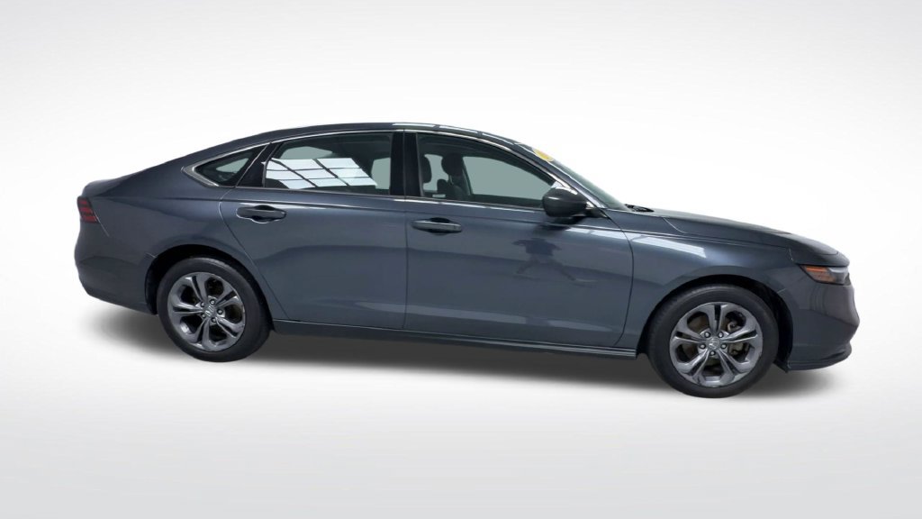 Used 2023 Honda Accord EX image 27