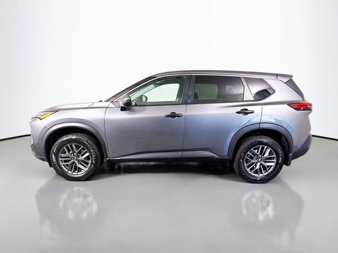 Used 2022 Nissan Rogue S AWD/4WD image 6