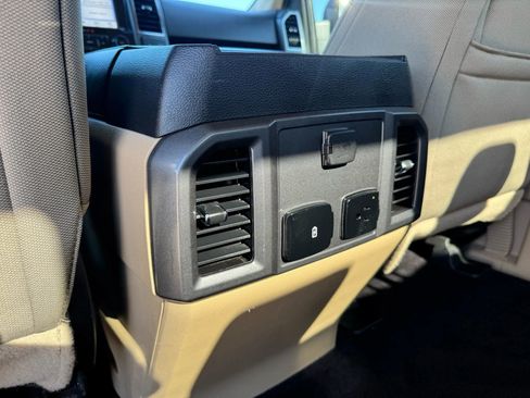 Used 2017 Ford F150 XLT w/ Equipment Group 302A Luxury image 38