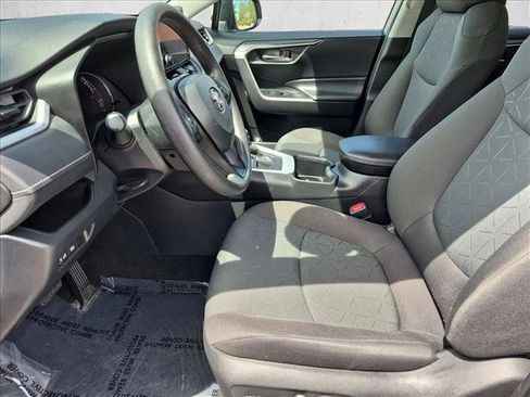 Used 2023 Toyota RAV4 XLE AWD/4WD image 15