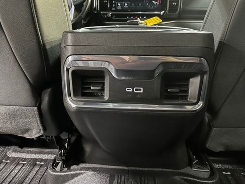 Used 2024 GMC Sierra 2500 SLT w/ SLT Convenience Package image 24