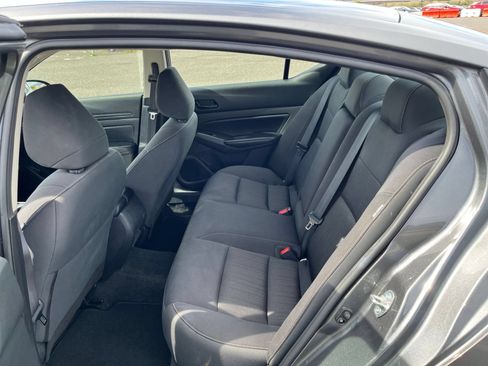 Used 2023 Nissan Altima 2.5 S FWD image 21