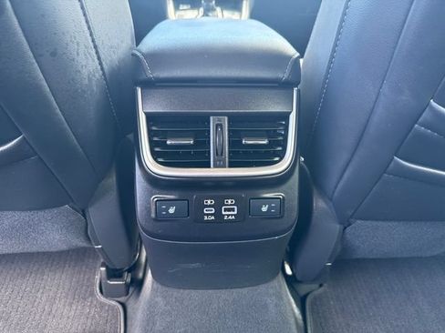 Used 2024 Subaru Legacy Limited AWD/4WD image 32