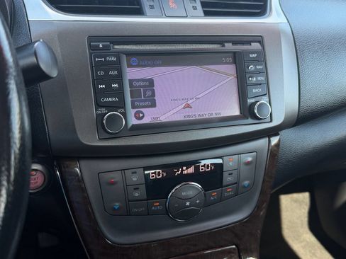 Used 2013 Nissan Sentra SL w/ Navigation Pkg FWD image 24