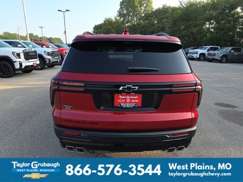 New 2026 Chevrolet Traverse LT w/ Midnight/Sport Edition AWD/4WD image 8