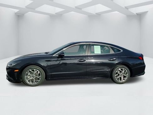 Certified 2023 Hyundai Sonata SEL w/ Convenience Package image 9