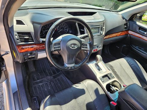 Used 2013 Subaru Legacy 2.5i Limited w/ Popular Pkg 2 AWD/4WD image 14