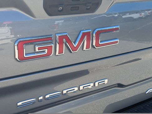 Certified 2021 GMC Sierra 1500 AT4 image 23