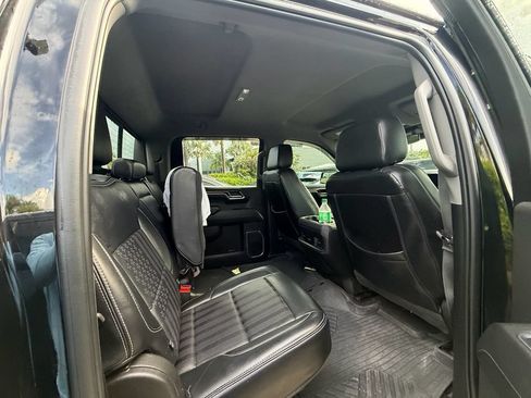 Used 2024 Chevrolet Silverado 1500 RST AWD/4WD image 8