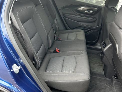 Used 2022 GMC Terrain SLE w/ Driver Convenience Package FWD image 21