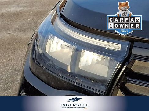 Used 2025 Ford Explorer ST-Line w/ ST-Line Street Pack image 12