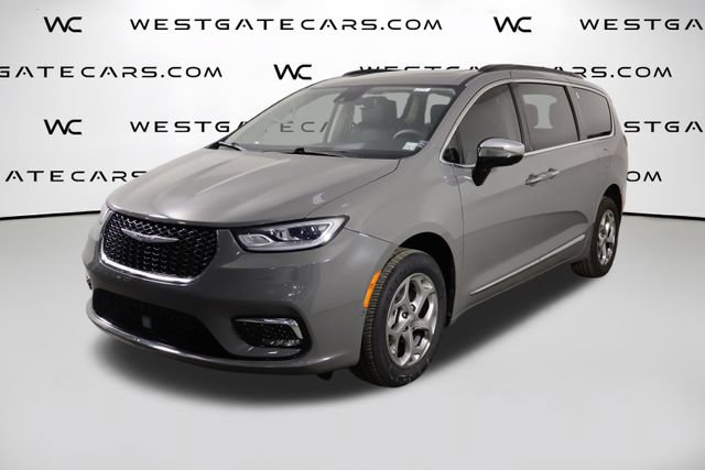 Used 2023 Chrysler Pacifica Limited w/ Uconnect Theater Family Group AWD/4WD 360° Tour
