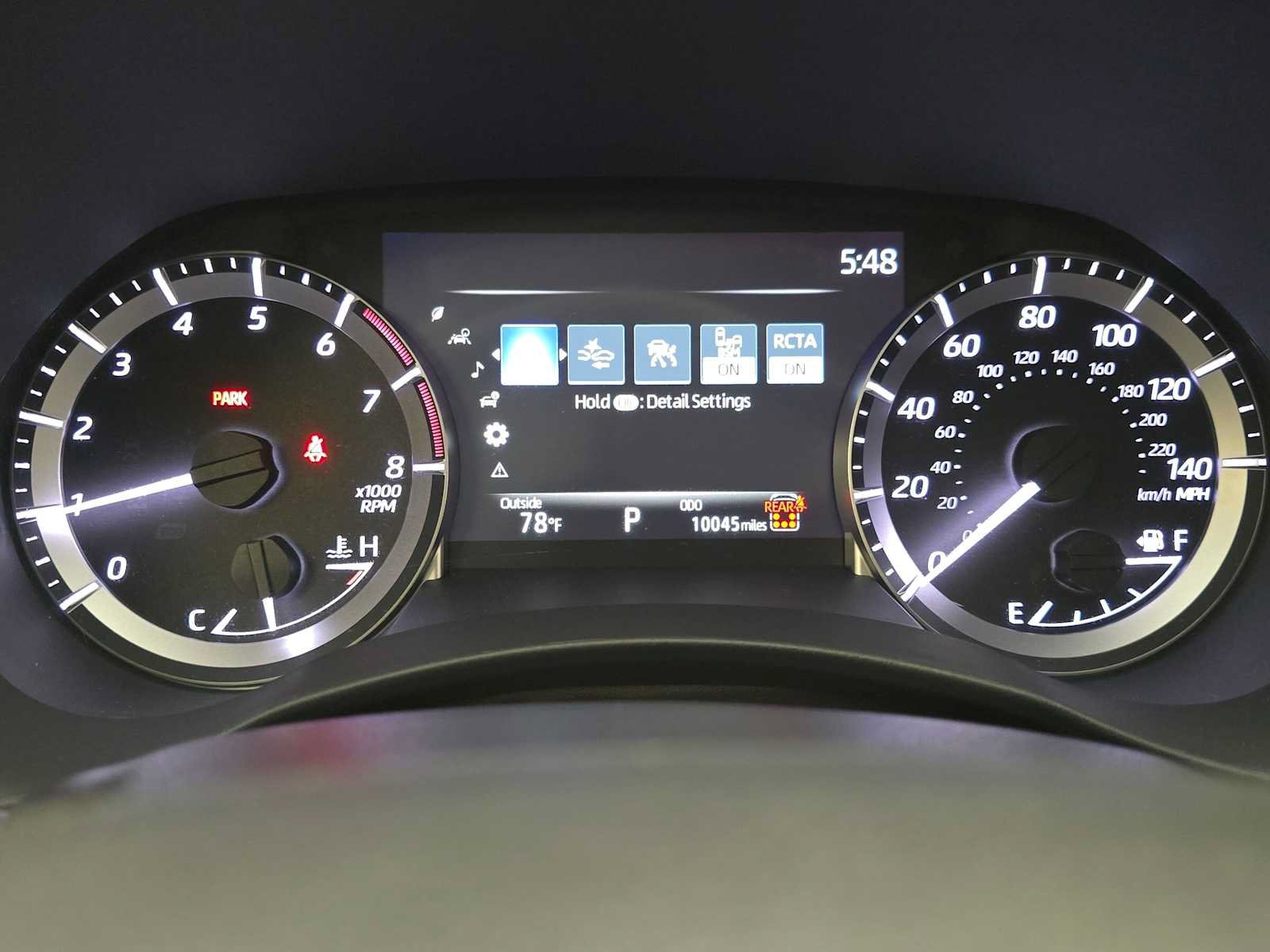 Used 2024 Toyota Highlander XLE AWD/4WD image 12