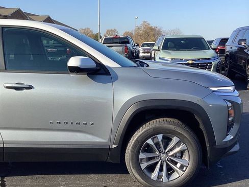 New 2026 Chevrolet Equinox LT w/ Convenience Package II image 8