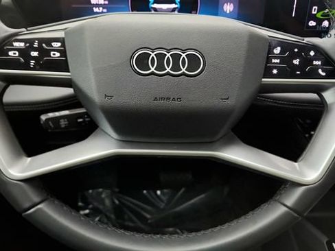 Used 2025 Audi A6 e-tron Premium Plus w/ Premium Plus RWD image 58