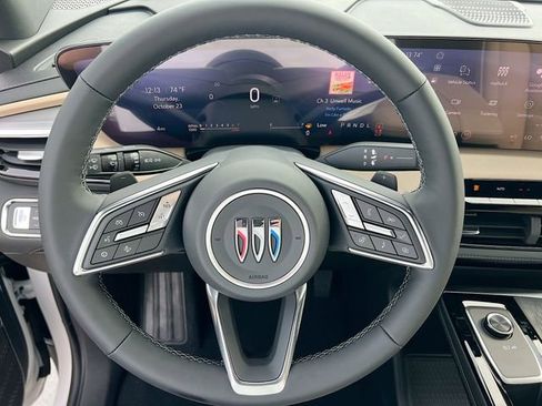 New 2026 Buick Enclave Preferred w/ Power Package image 7