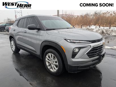 Used 2025 Chevrolet TrailBlazer LS w/ LS Convenience Package