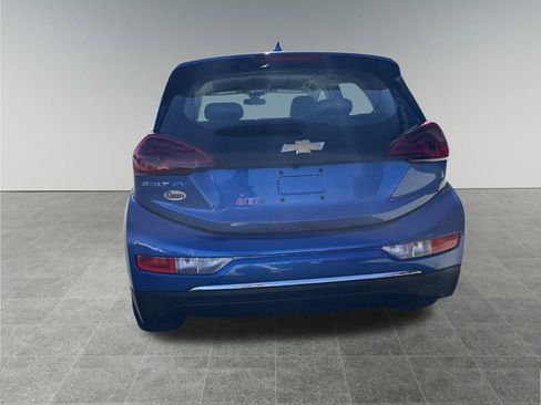 Used 2017 Chevrolet Bolt LT image 4