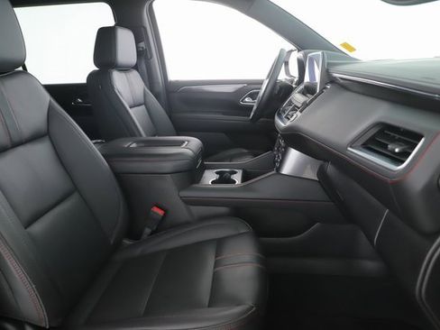 Used 2024 Chevrolet Suburban RST image 33