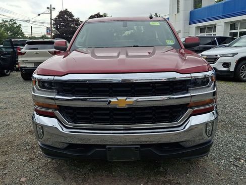 Used 2019 Chevrolet Silverado 1500 LT w/ All Star Edition AWD/4WD image 2