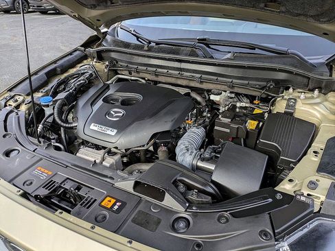 Certified 2024 MAZDA CX-5 Carbon Edition image 35