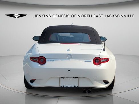 Used 2025 MAZDA MX-5 Miata Grand Touring RWD image 5