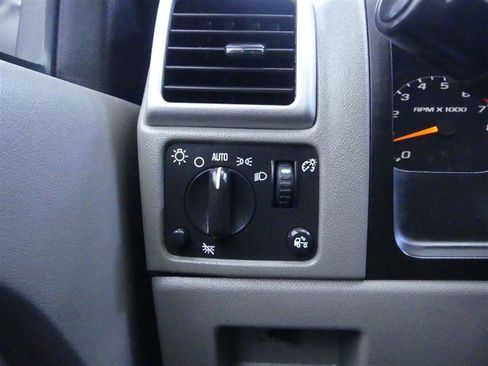 Used 2008 Chevrolet Colorado W/T image 17