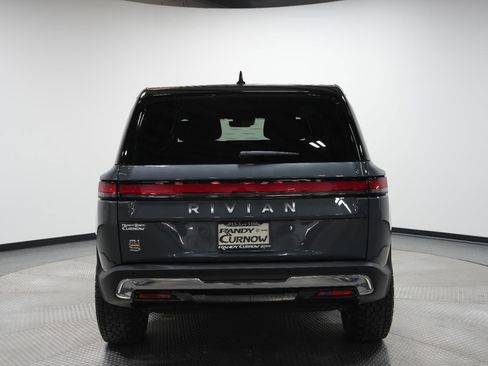 Used 2023 Rivian R1S Adventure image 5