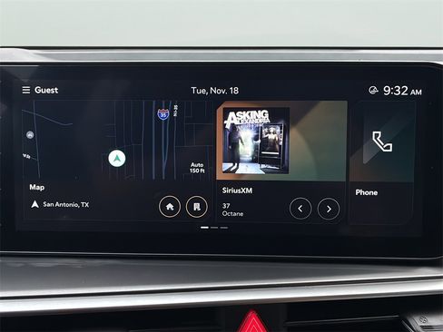 Used 2024 Kia Sorento S w/ Panoramic Sunroof Package image 17