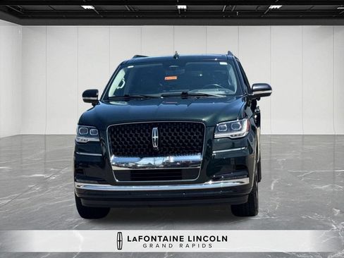 Certified 2022 Lincoln Navigator Black Label AWD/4WD image 8