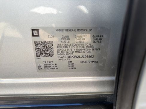 Used 2020 Buick Enclave Essence w/ Sport Touring Edition image 41