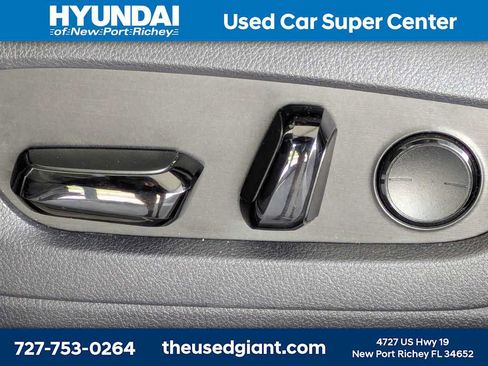 Used 2024 Lexus NX 250 FWD w/ Towing Package (2000 Lbs) image 23