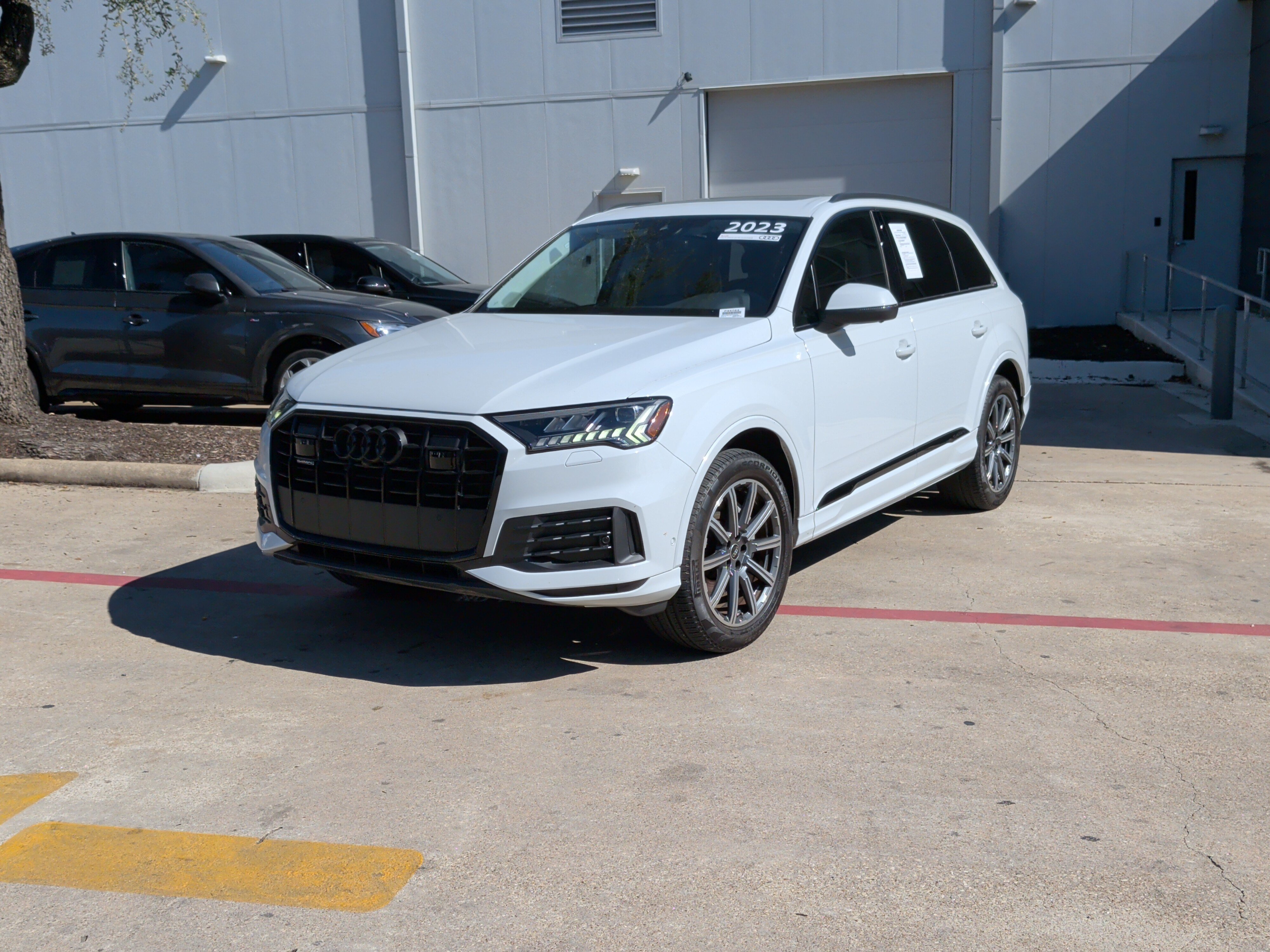 Used 2023 Audi Q7 2.0T Premium Plus w/ Premium Plus Package AWD/4WD image 5