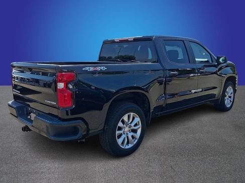Used 2021 Chevrolet Silverado 1500 Custom AWD/4WD image 4