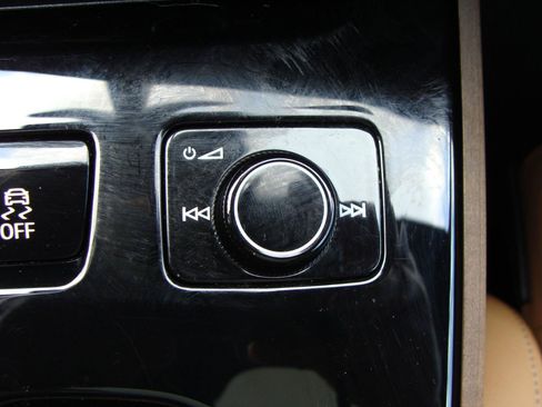 Used 2025 Audi A5 2.0T Premium Plus w/ Premium Plus AWD/4WD image 22