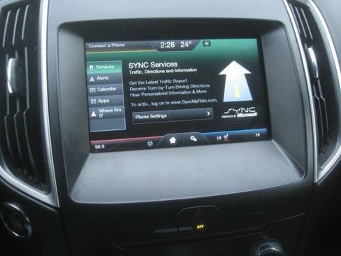 Used 2015 Ford Edge SEL w/ Equipment Group 201A image 16