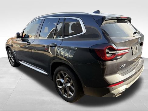 Certified 2022 BMW X3 xDrive30i w/ Convenience Package image 2