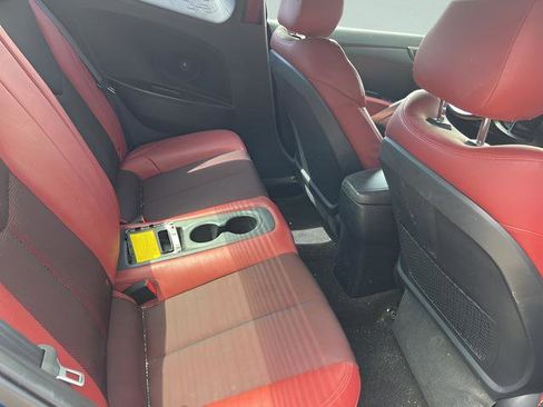 Used 2016 Hyundai Veloster Turbo R-Spec image 16